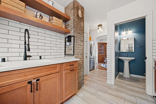 8202 W Woodland AVENUE, Wauwatosa, WI 53213