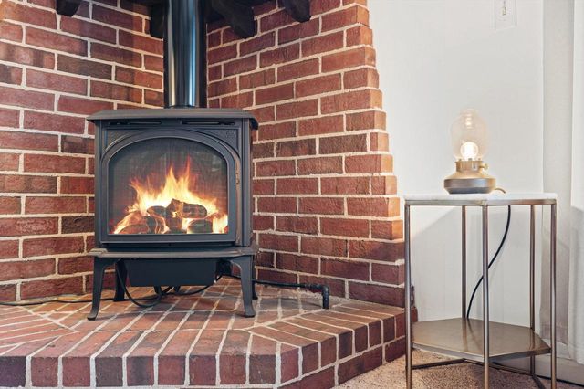 8202 W Woodland AVENUE, Wauwatosa, WI 53213