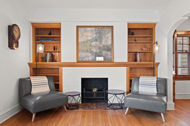 8202 W Woodland AVENUE, Wauwatosa, WI 53213