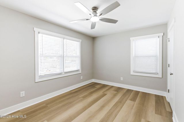 5202 Fitzgerald Drive, Wilmington, NC 28405