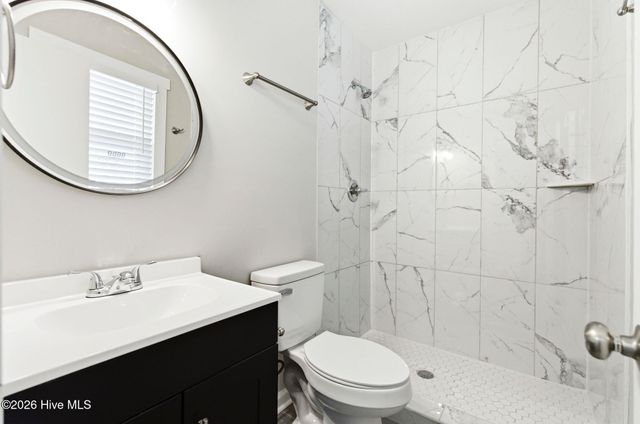 5202 Fitzgerald Drive, Wilmington, NC 28405