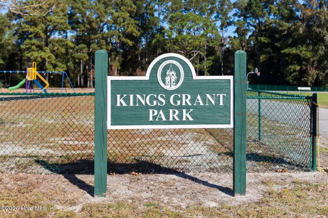 5202 Fitzgerald Drive, Wilmington, NC 28405