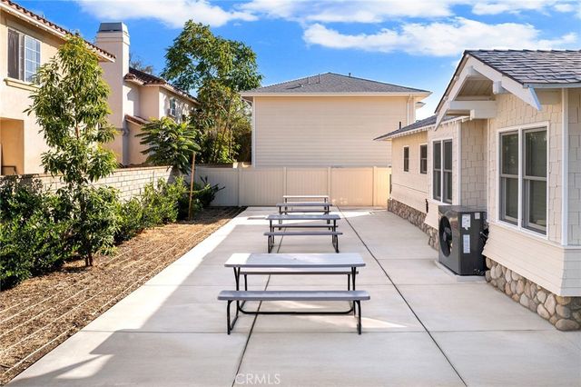 636 W Grand Avenue, Pomona, CA 91766