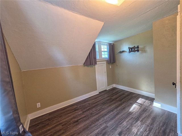 639 Fisher Avenue, East Liverpool, OH 43920