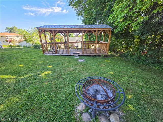639 Fisher Avenue, East Liverpool, OH 43920