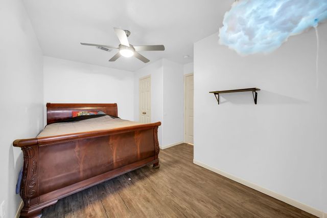 303 Shawnee Drive, Conroe, TX 77316