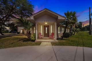 303 Shawnee Drive, Conroe, TX 77316