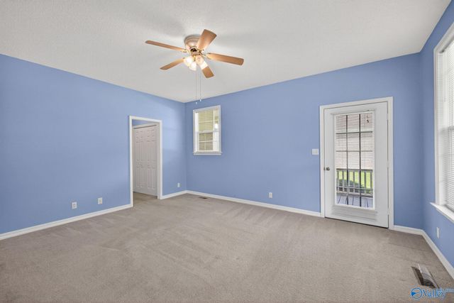 73 Tomahawk Circle, Guntersville, AL 35976