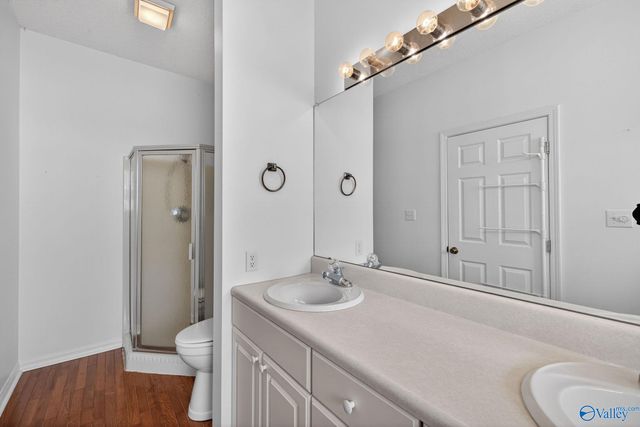 73 Tomahawk Circle, Guntersville, AL 35976