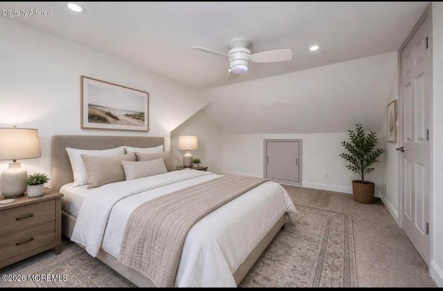 6 Avenue A, Helmetta, NJ 08828