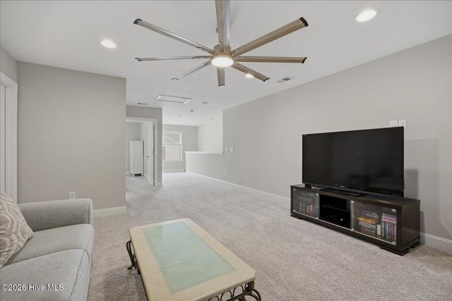 1044 Snowden Road, Wilmington, NC 28412