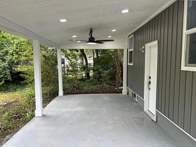 2376 Bancroft Street, Columbus, OH 43211