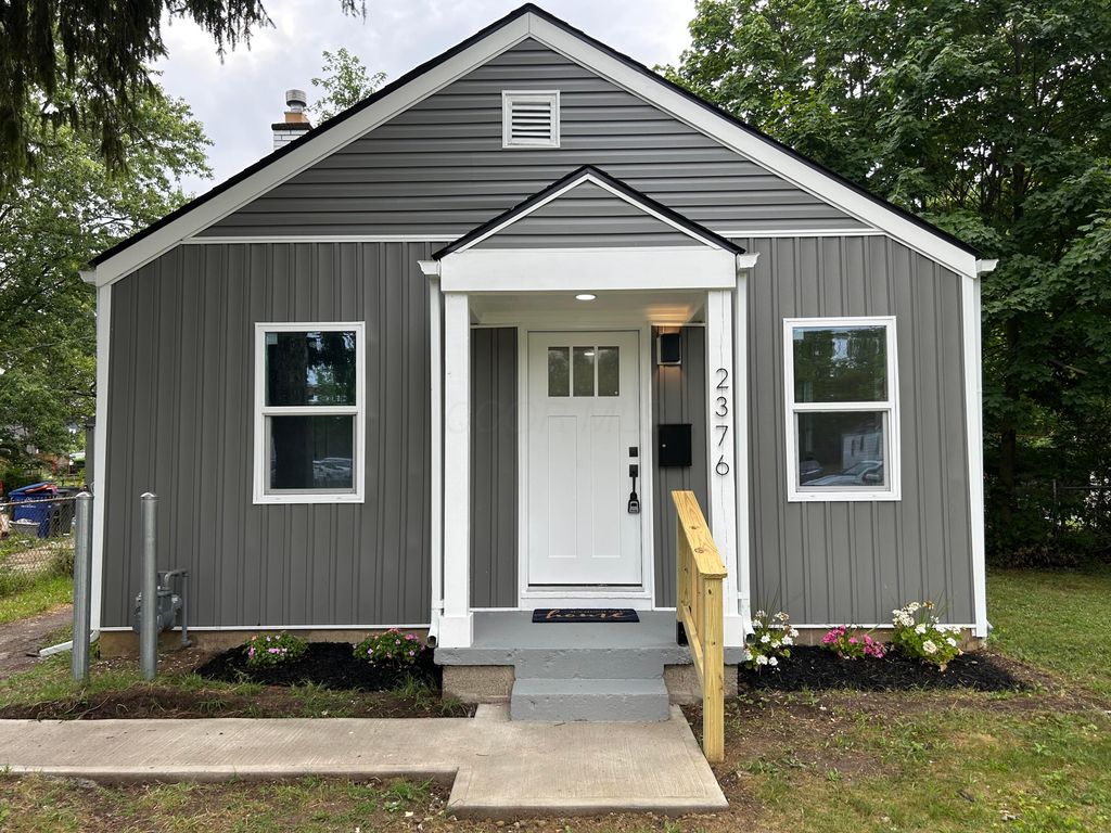 2376 Bancroft Street, Columbus, OH 43211