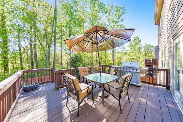 358 Nature Brook Walk SE, Smyrna, GA 30082