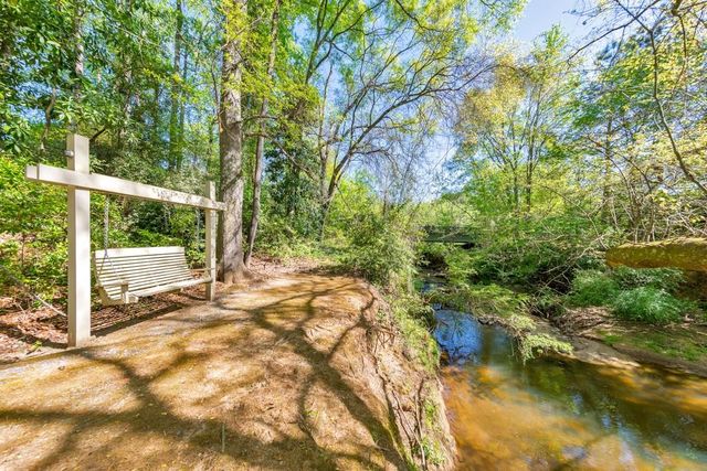 358 Nature Brook Walk SE, Smyrna, GA 30082