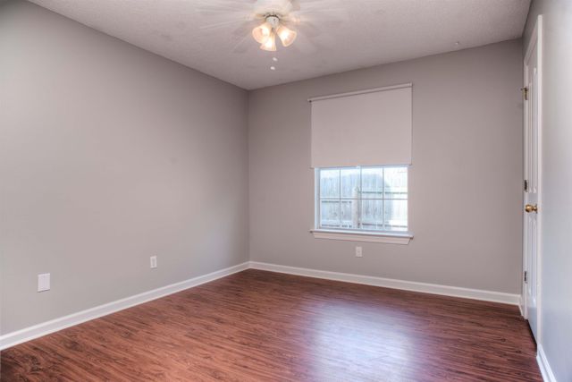 7028 N LAURA CIR, Memphis, TN 38133