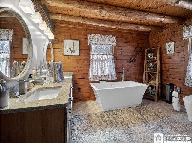 131 Sturdevant Road, Kiantone, NY 14701