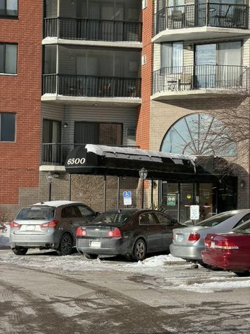 6500 Woodlake Drive 705, Richfield, MN 55423