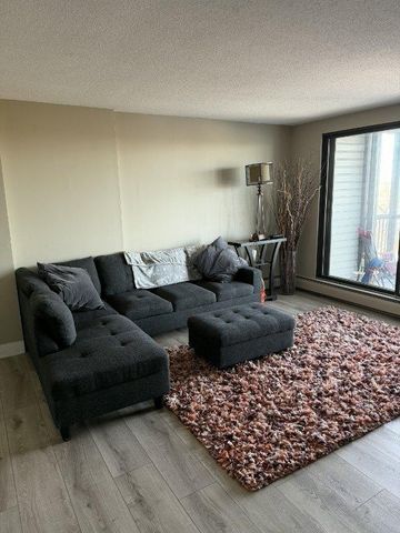 6500 Woodlake Drive 705, Richfield, MN 55423