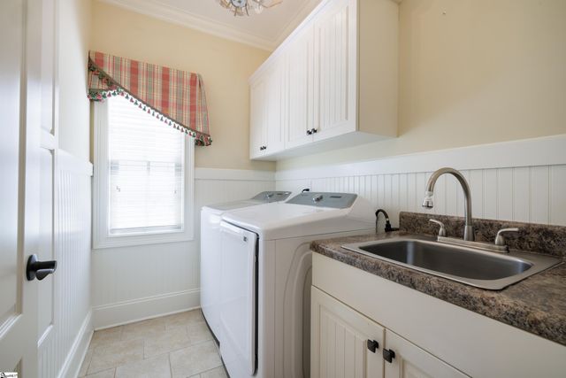 100 Carolina Oaks Drive, Fountain Inn, SC 29644