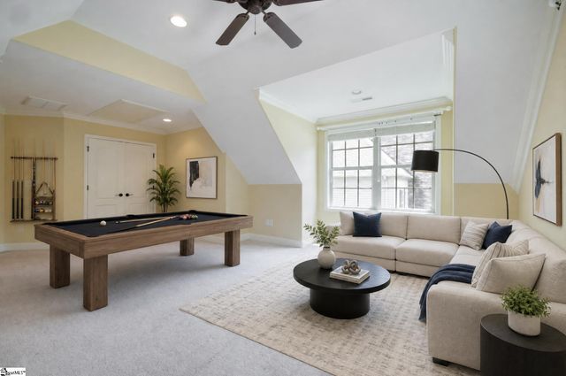 100 Carolina Oaks Drive, Fountain Inn, SC 29644