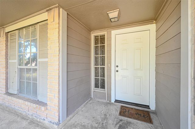 2314 Buttonhill Drive, Missouri City, TX 77489