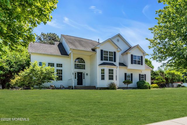46 Woodview Drive, Howell, NJ 07731