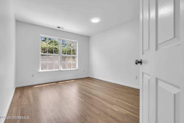 46 Woodview Drive, Howell, NJ 07731