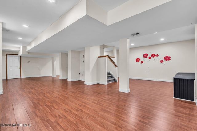 46 Woodview Drive, Howell, NJ 07731