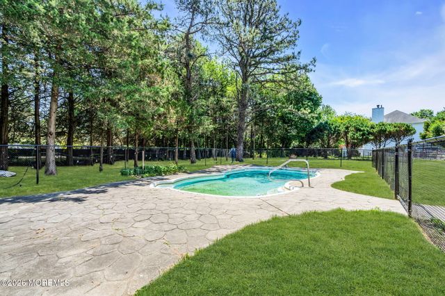 46 Woodview Drive, Howell, NJ 07731