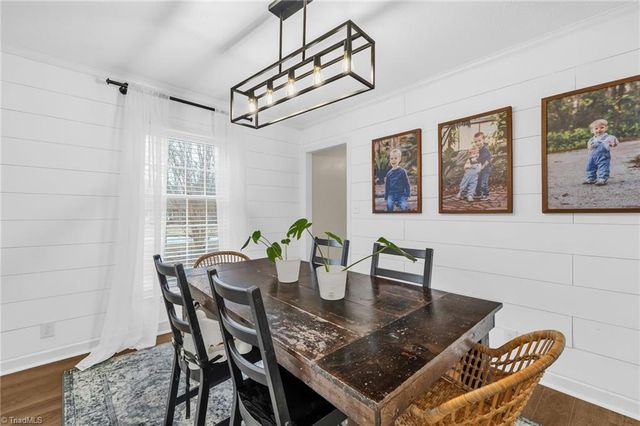 2108 Meadowbrook Terrace, Reidsville, NC 27320