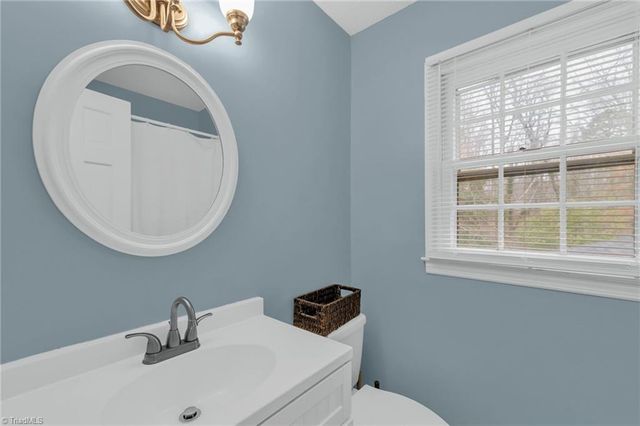 2108 Meadowbrook Terrace, Reidsville, NC 27320