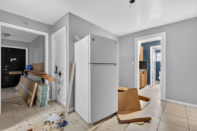 260 13TH STREET N, St Petersburg, FL 33705