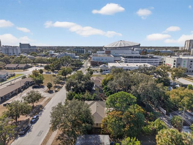 260 13TH STREET N, St Petersburg, FL 33705