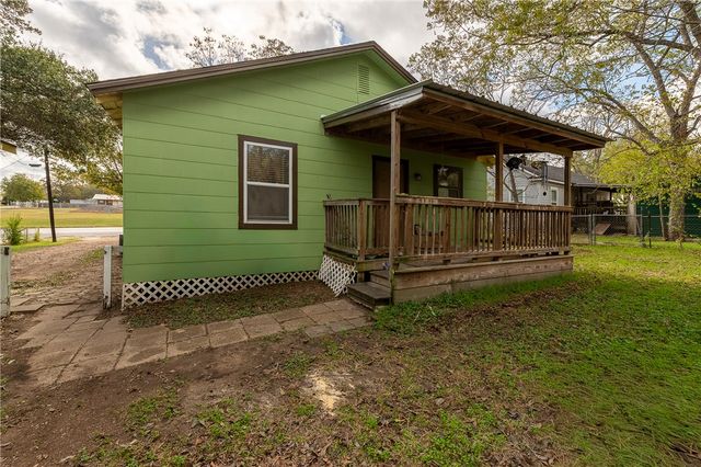 802 Hwy 21 W, Caldwell, TX 77836