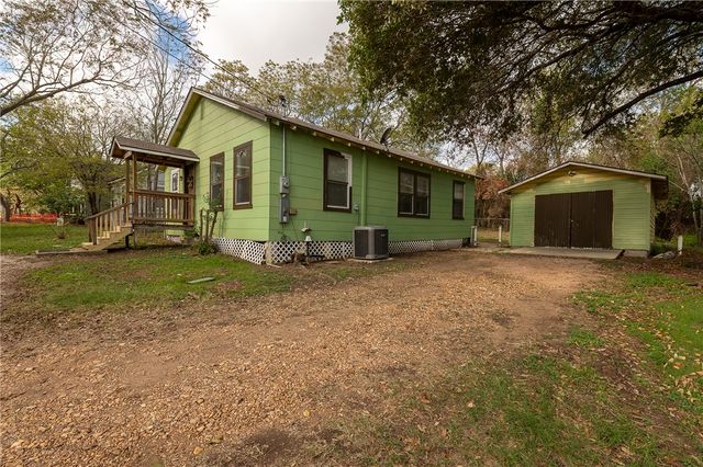 802 Hwy 21 W, Caldwell, TX 77836