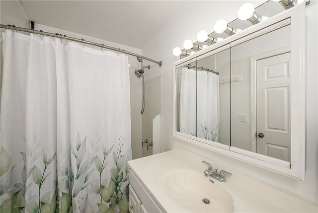 802 Hwy 21 W, Caldwell, TX 77836