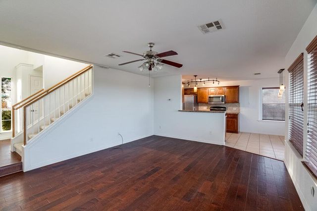 1206 Hensley DR, Leander, TX 78641