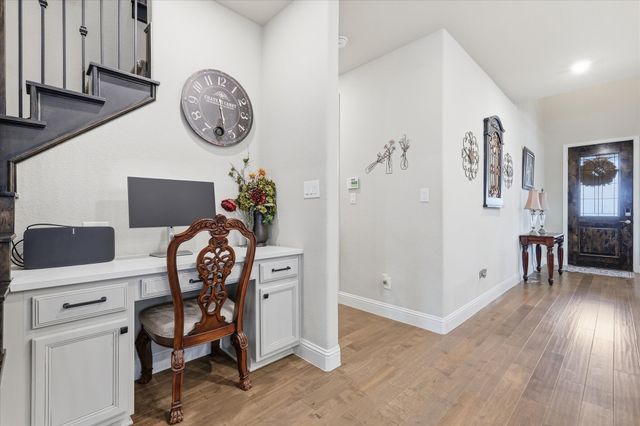 3740 Manchester, The Colony, TX 75056