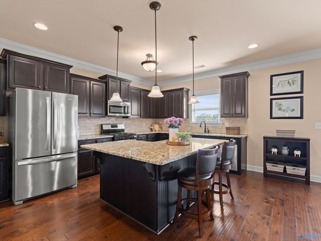 131 Rainwood Drive SW, Huntsville, AL 35824