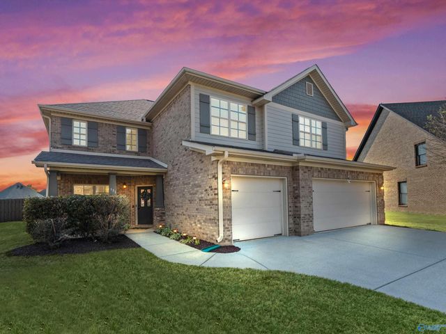 131 Rainwood Drive SW, Huntsville, AL 35824