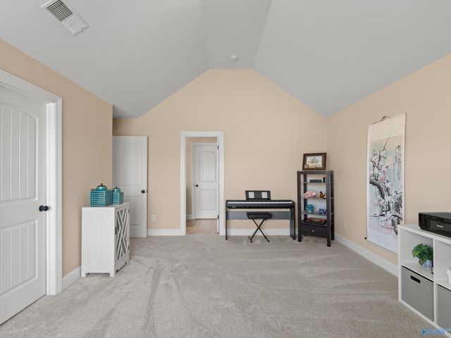 131 Rainwood Drive SW, Huntsville, AL 35824