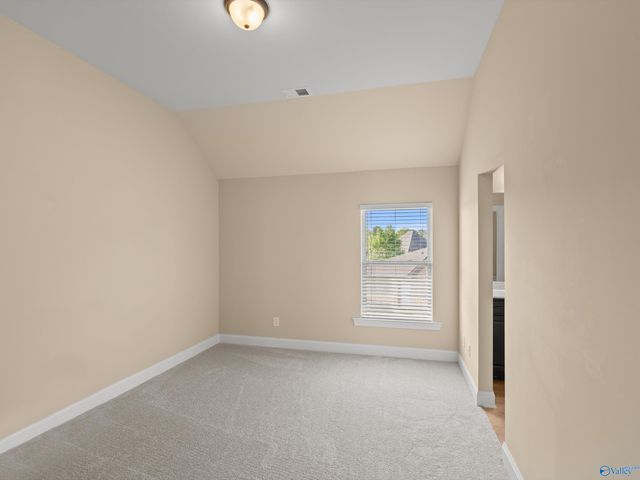 131 Rainwood Drive SW, Huntsville, AL 35824