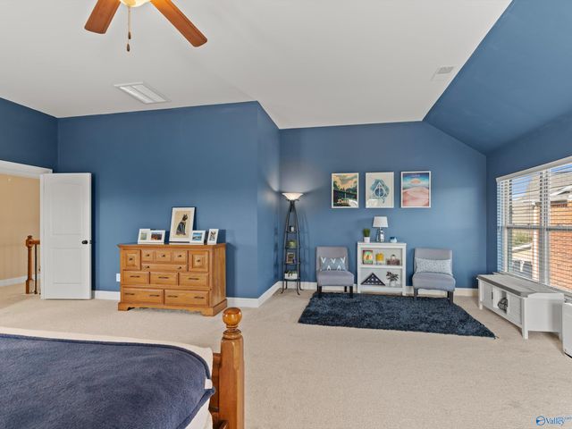 131 Rainwood Drive SW, Huntsville, AL 35824