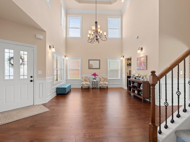 131 Rainwood Drive SW, Huntsville, AL 35824