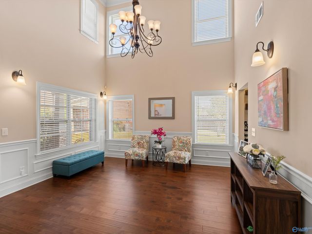 131 Rainwood Drive SW, Huntsville, AL 35824