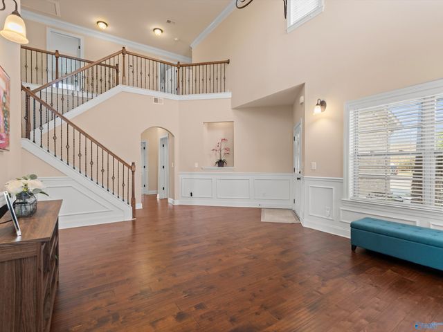 131 Rainwood Drive SW, Huntsville, AL 35824