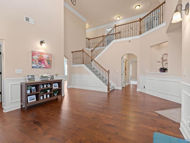 131 Rainwood Drive SW, Huntsville, AL 35824