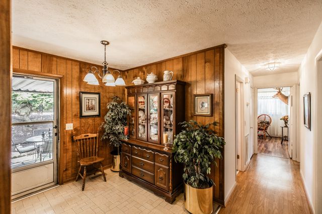 204 Bryan House Dr, Goodlettsville, TN 37072