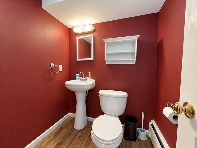 29 Rollingwood Dr, Perinton, NY 14534